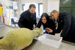 Confirmen que les àmfores de fa 2.000 anys trobades a les Formigues duien salsa de peix