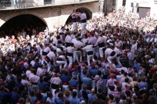 Els Minyons de Terrassa triomfen en la jornada castellera de Sant Narcís 