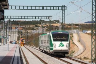 Adif confirma que abans de finals d'any començaran a circular trens pel tram internacional del TAV