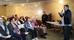 Informen als ancians de Vilobí sobre el nou model de recollida porta a porta