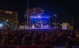 L'estereofònics de Platja d'Aro programa 77 concerts en 112 dies