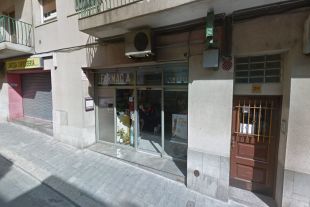 Detingut un home a Figueres per atracar una farmàcia amb un ganivet i emportar-se vint euros