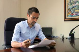 Sant Julià de Ramis diu a Millo que parli ell amb els veïns si vol fora els llaços grocs