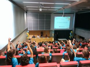 Uns 150 escolars presenten projectes de recerca en l’àmbit de la salut al II Congrés Recerkids
