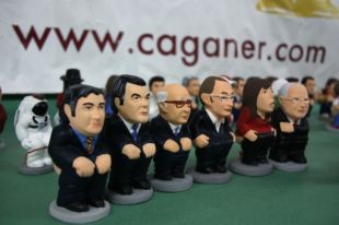 Els candidats al Parlament, Piqué, Villa, Sandro Rosell, Tintin i Elvis Presley, nous caganers per aquest Nadal