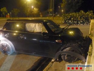 Detingut per conduir drogat i tenir el permís suspès per pèrdua de punts