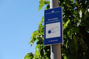 Entren en funcionament les càmeres de videovigilància al barri gitano de Figueres