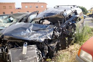 Moren dos conductors en topar frontalment a l'N-II a Borrassà