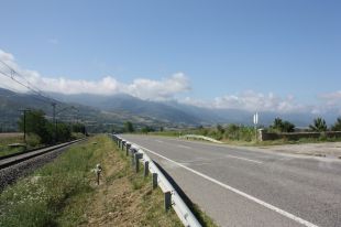 Mor un motorista en un xoc contra una furgoneta a l'N-260 a Puigcerdà