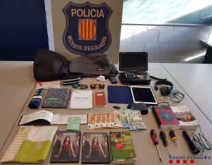 Detinguda una parella que es dedicava a robar a vehicles aparcats a la Gola del Ter