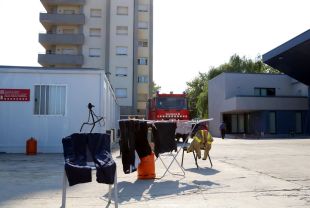Els Bombers de Figueres han passat l'estiu en mòduls tot i que les obres del parc estan acabades