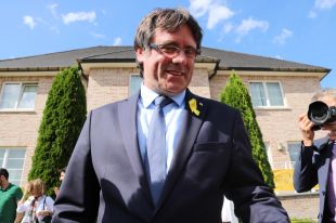 La policia italiana reté Carles Puigdemont a l’Alguer