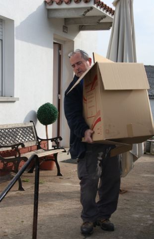 Sis famílies de Sarrià de Ter obligades a abandonar casa seva per les obres d'ampliació de l'AP-7