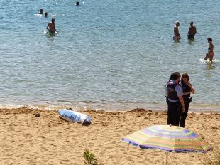 Mor ofegat un home de 82 anys a la platja de La Fosca de Palamós