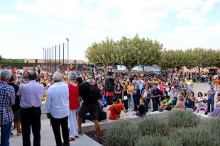 Centenars de persones rememoren a Garrigàs l'esperit de l'1-O