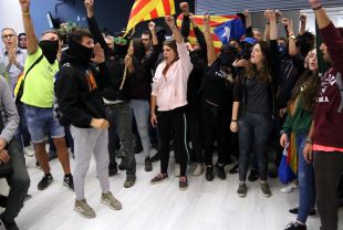 Els CDR animen a participar a la concentració unitària de la plaça 1 d'Octubre de Girona