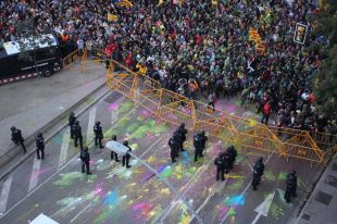 El CDR Girona convoca per preparar els cartells i pancartes del 21-D