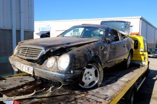 Mor l'acompanyant d'un vehicle que ha sortit de la carretera a Cassà de la Selva