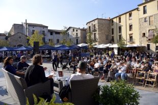La Diputació de Girona defensa que va quadruplicar la subvenció de la fira LiberisLiber de Besalú