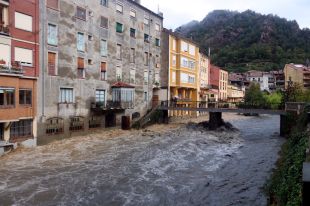 El Consell Comarcal del Ripollès pressiona a l'ACA perquè ajudi en la neteja de les lleres dels rius