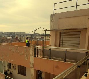 La Policia Local de Blanes evita que un jove es tragués la vida