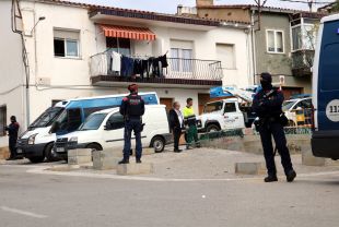 Una persecució a Figueres acaba amb trets dels Mossos d'Esquadra al Culubret per dispersar 100 persones