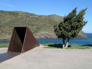 El Memorial Passatges a Walter Benjamin a Portbou, nou Bé Cultural d’Interès Nacional