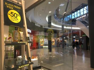 Gairebé la meitat de les compres online del Black Friday es retornen