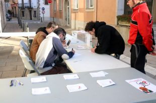 Vilobí d'Onyar s'afegeix a la iniciativa universitària de fer una consulta sobre la Monarquia