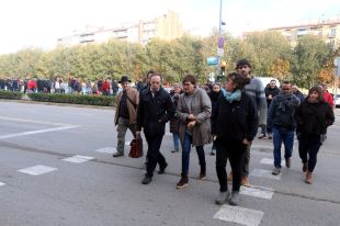 Declaren els regidors de Verges per aclarir el paper de l'alcalde amb la punxada massiva de rodes