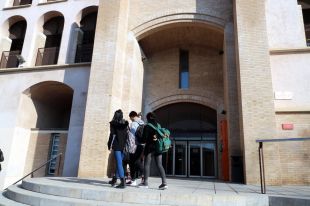 La UdG viu una jornada de poca activitat pel seguiment de les mobilitzacions dels estudiants