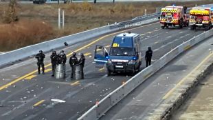 La Gendarmeria desallotja els 'armilles grogues' del Voló amb gasos lacrimògens