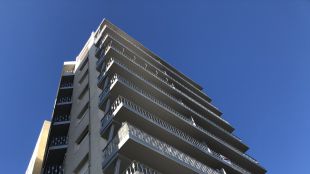 Dos lladres detinguts mentre intentaven robar en un pis de Blanes