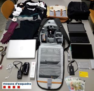 Dos detinguts per robar dins un habitatge a Girona mentre els propietaris dormien dins