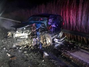 Mor una conductora en un xoc frontal entre dos vehicles a Figueres