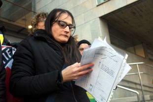Calvari d'una transsexual gironina per canviar-se de nom i gènere