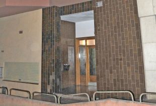 Mor un home a Figueres durant una baralla per motius econòmics amb un veí del seu edifici
