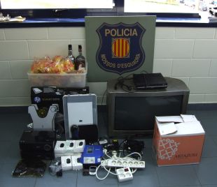 Dos detinguts per cometre quatre robatoris en una mateixa nit a Olot i Santa Pau
