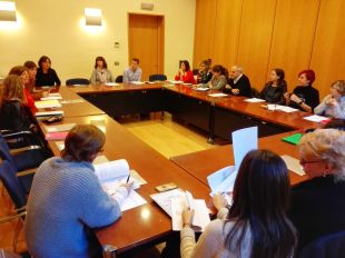 L'Alt Empordà celebra la Taula Comarcal de Maltractaments a la gent gran per abordar la problemàtica