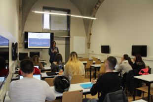 Acord pioner d’ATA i de la UdG per impartir formació específica sobre apartaments turístics