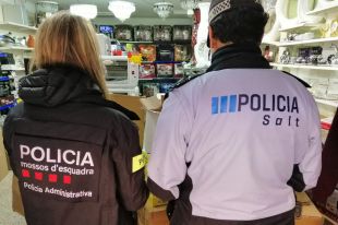Denuncien a Salt nou botigues de segona mà que venien productes d'origen desconegut