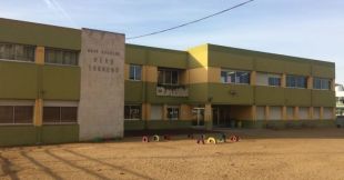 Les AMPAs de Lloret de Mar critiquen la saturació de les aules al municipi