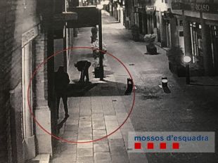 A presó un home per quinze robatoris a comerços de la Garrotxa utilitzant tapes d'embornals