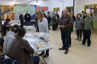 Cap incidència destacable en l'obertura dels 830 col•legis electorals gironins