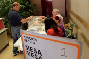 Empat d'ERC i el PSC a Catalunya segons el sondeig de TV3