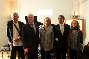 Neix el premi Carmen Mateu per impulsar el talent jove 