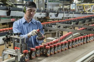 Convoquen una vaga a la Nestlé de Girona que afecta 70 treballadors d'una empresa subcontractada