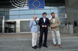 Puigdemont espera ser eurodiputat per fer sentir la veu ''plural i directa'' de l'1-0