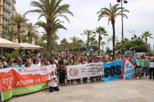 Gran protesta a Lloret contra la construcció de la C-32