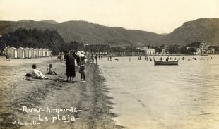 Així era la platja de Roses la dècada del 1920